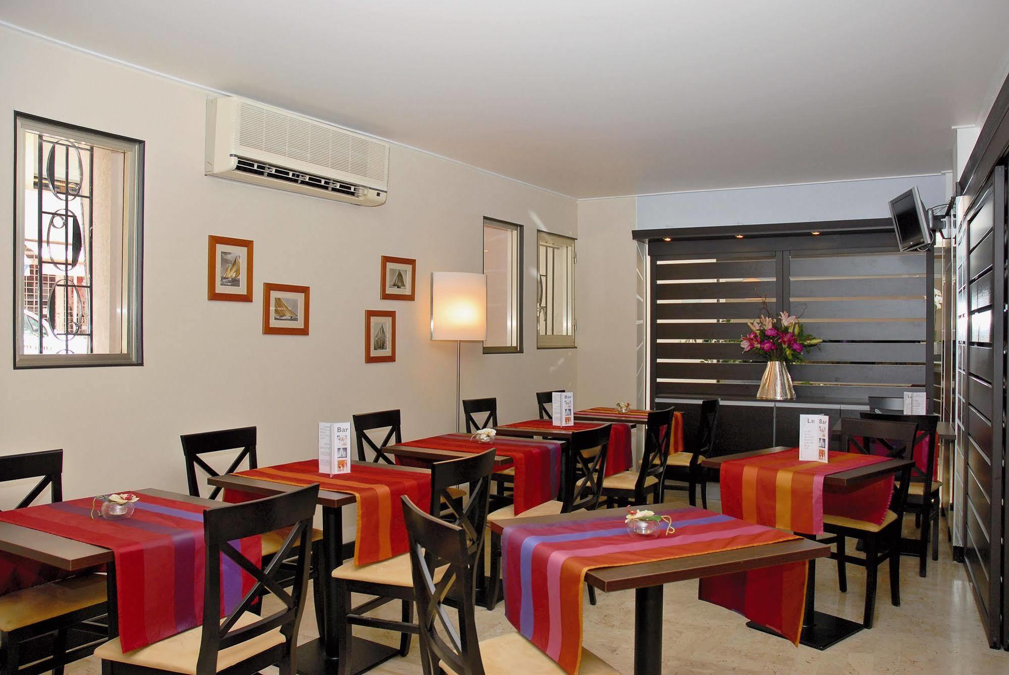 Hotel Comte De Beaulieu-sur-Mer