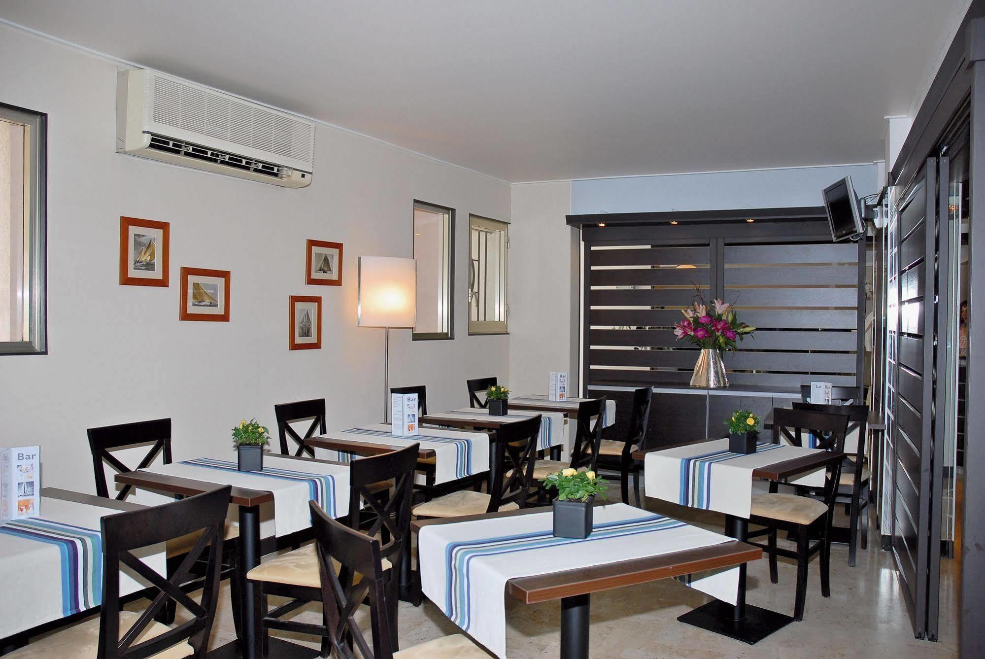 Comte De Hotel Beaulieu-sur-Mer